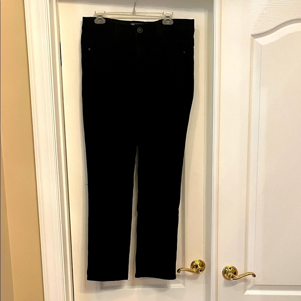 Democracy Women's Black Straight Leg Jeans